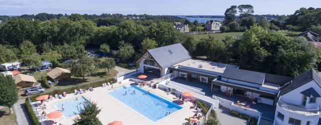 CAMPING DE L'ALLEE ***, avec piscine couverte en Bretagne